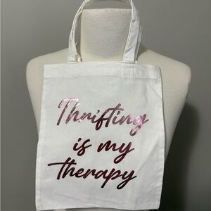 Tote bag “thrifting is my therapy” - 8x10